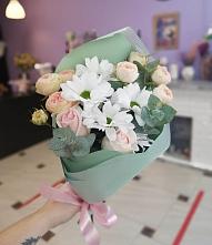 Букет цветов из:  Хризантемы и Розы #REPLACE_PRED# Восточный