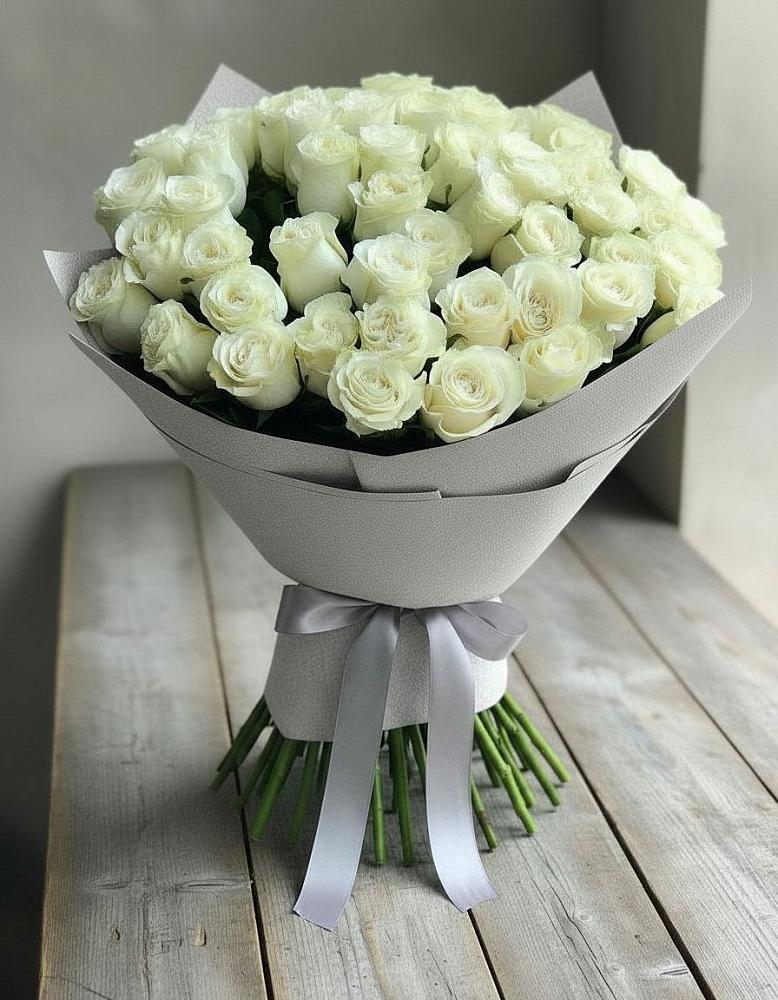 Букет 35 Белых роз в Восточный