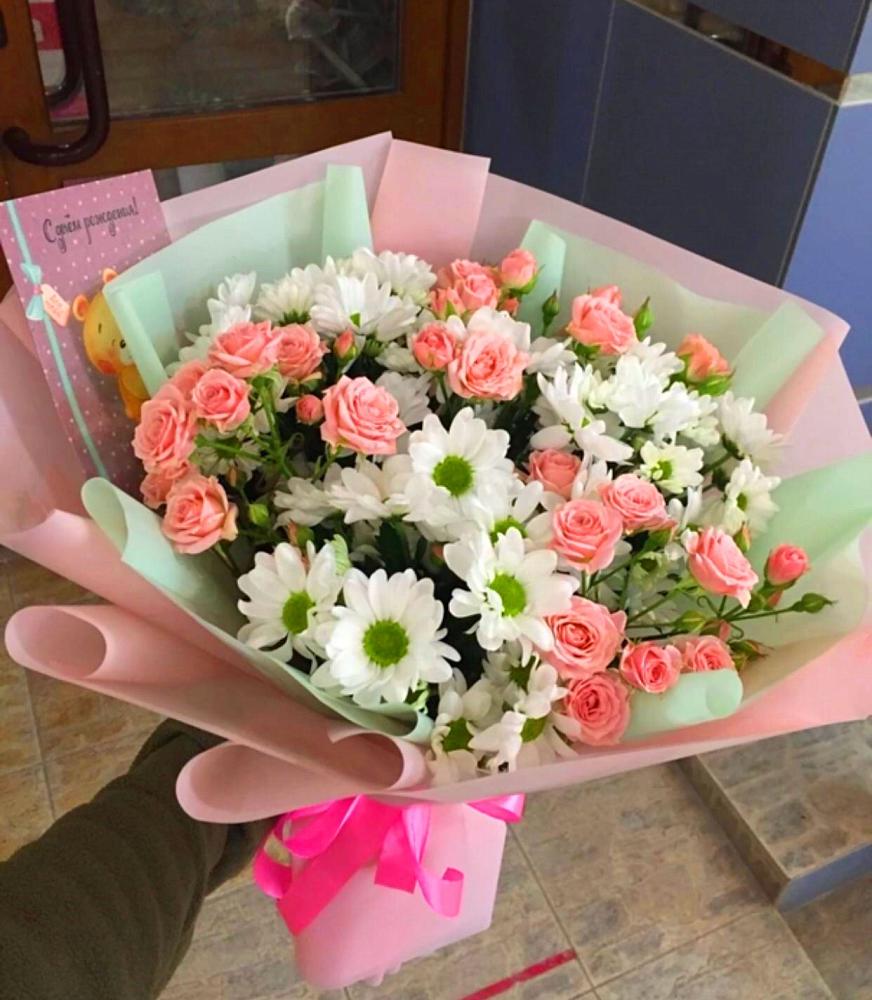 Букет цветов из: Розы и Хризантемы в Восточный