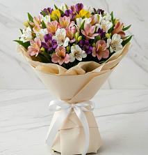 Букет цветов из:  Альстромерии в Восточный