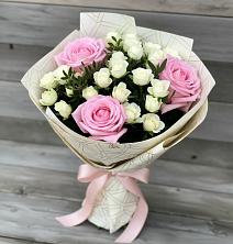Букет цветов из:  Розы в Восточный