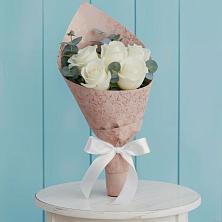 Букет цветов из:  Розы в Восточный