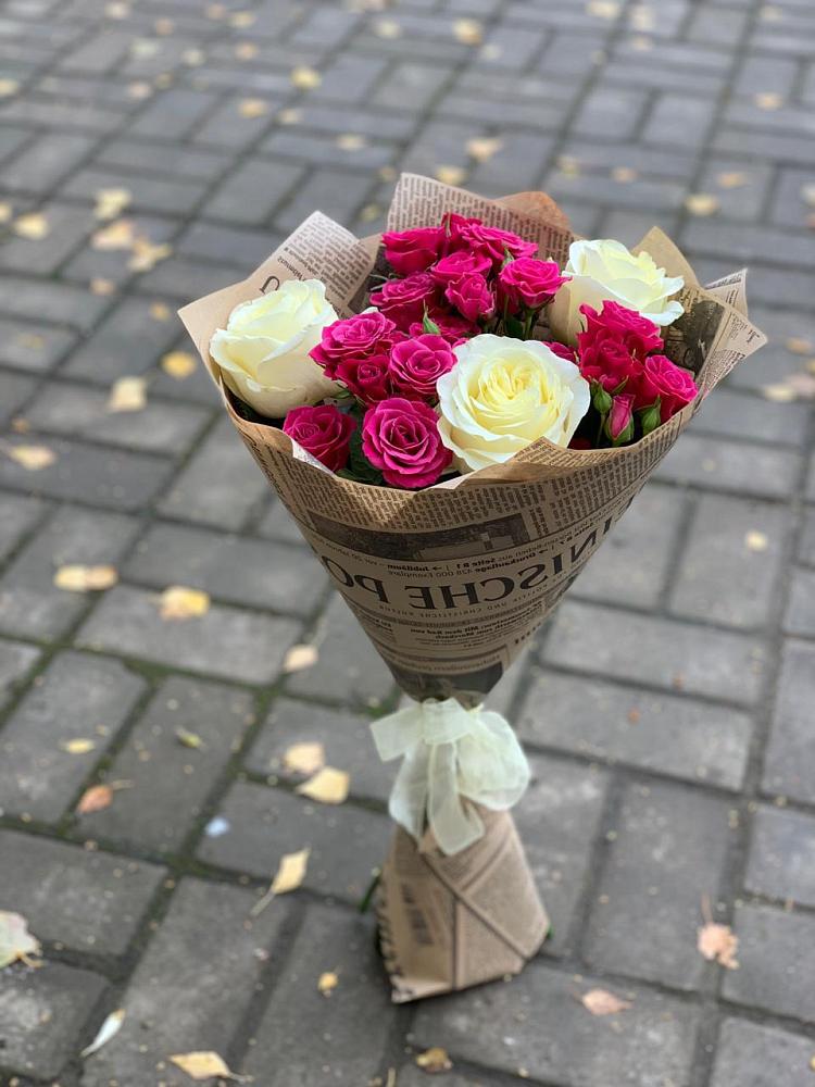 Букет цветов из: Розы в Восточный